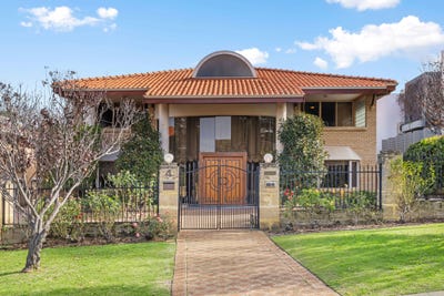 /international/au/4-stone-street-mosman-park-wa-151389708/