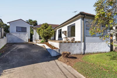 /international/au/57-worland-st-yagoona-nsw-151407520/