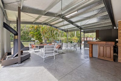 /international/au/32-guara-grove-pimpama-qld-152324868/