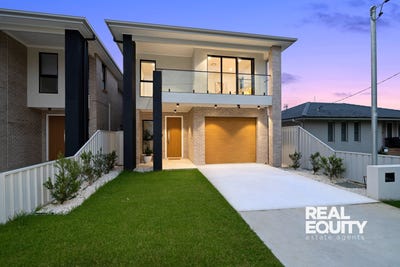 /international/au/18b-longstaff-avenue-chipping-norton-nsw-151371580/