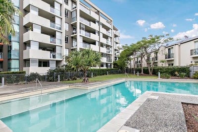 /international/au/1406-12-14-executive-drive-burleigh-waters-qld-151129444/