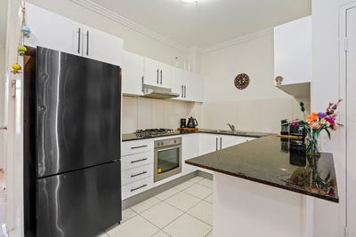 /international/au/12-64-68-cardigan-street-guildford-nsw-148114056/