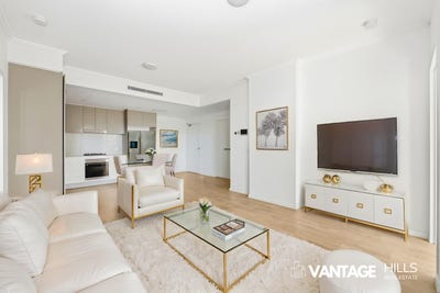 /international/au/114-9d-terry-road-rouse-hill-nsw-152085404/