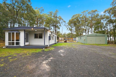/international/au/15-cowans-drive-dales-creek-vic-151567668/