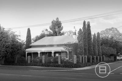 /international/au/62-east-street-guildford-wa-152543740/