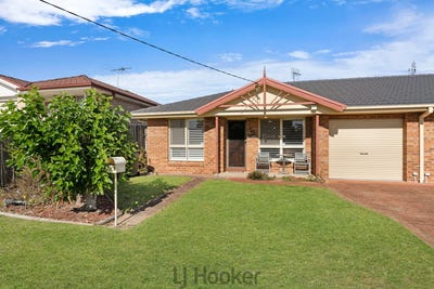 /international/au/2-2-pring-street-warners-bay-nsw-151162604/