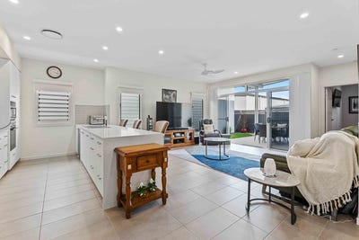 /international/au/222-1-latitude-boulevard-nikenbah-qld-152226396/