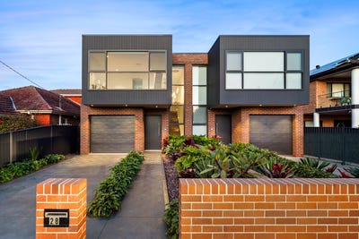 /international/au/28-wesley-street-greenacre-nsw-148401856/