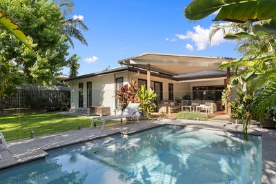 /international/au/9-27-kalemajere-drive-suffolk-park-nsw-151098204/