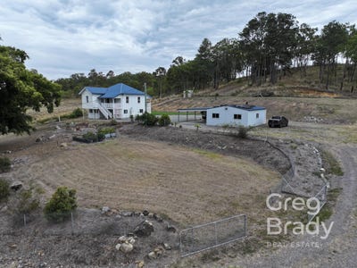 /international/au/633-west-plane-creek-road-sarina-qld-152607744/