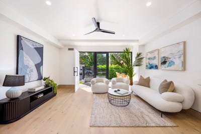 /international/au/21-barwon-park-road-st-peters-nsw-150740804/