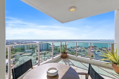 /international/au/2036-27-woods-street-darwin-city-nt-151281972/