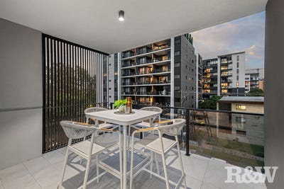 /international/au/404-8-zillah-street-stones-corner-qld-148572236/