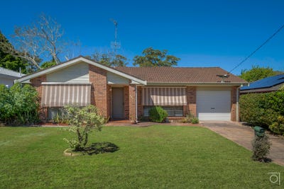 /international/au/107-horace-street-shoal-bay-nsw-152671732/