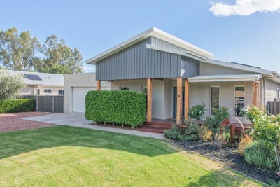 /international/au/94-forest-street-koondrook-vic-150659280/