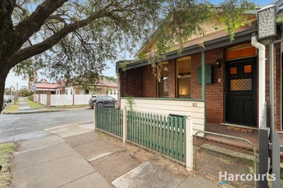 /international/au/112-denison-street-hamilton-nsw-148547436/