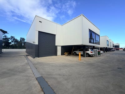 /international/au/36-8-jullian-close-banksmeadow-nsw-505149476/