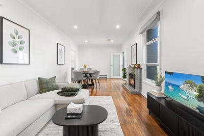 /international/au/18-and-18a-cameron-road-queanbeyan-nsw-151868120/