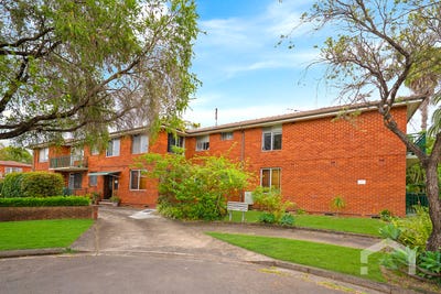 /international/au/6-28-morris-avenue-croydon-park-nsw-150800968/