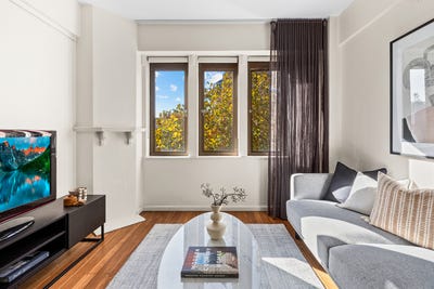 /international/au/62-117-macleay-street-potts-point-nsw-150980588/