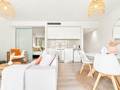 /international/au/319-1-marlin-pde-cairns-city-qld-152630760/