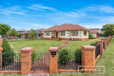 /international/au/563-oxley-avenue-redcliffe-qld-151018392/