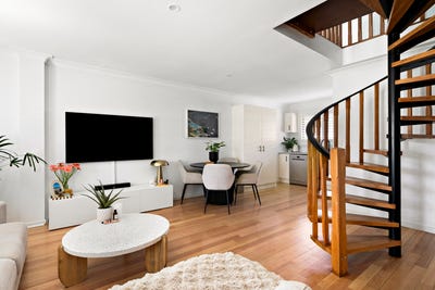 /international/au/3-699-pascoe-vale-road-glenroy-vic-150845644/