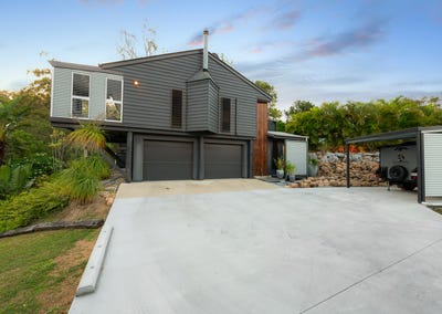 /international/au/7-covill-court-telina-qld-151249012/