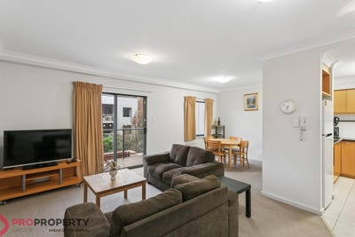 /international/au/7-122-mounts-bay-road-perth-wa-151343248/