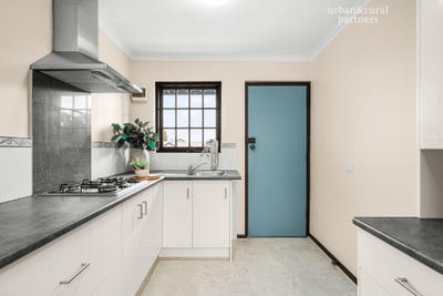 /international/au/7-40-maitland-terrace-seacliff-sa-152228952/