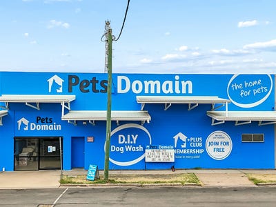 /international/au/pets-domain-42-patrick-street-dalby-qld-505246340/