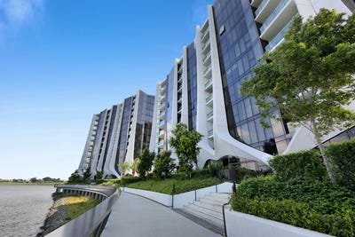 /international/au/4201-24-the-lanes-boulevard-mermaid-waters-qld-150829016/