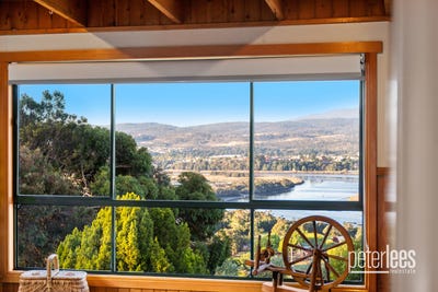 /international/au/55-newlands-street-trevallyn-tas-150865076/