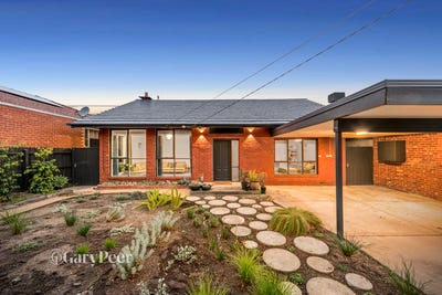 /international/au/60-bundeera-road-caulfield-south-vic-148572212/