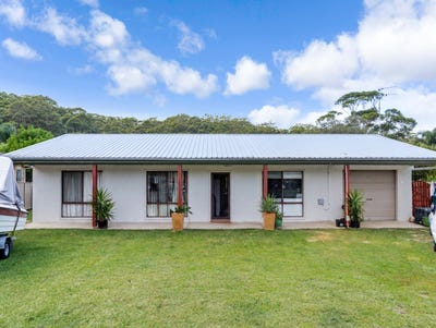 /international/au/9-eugenia-place-maloneys-beach-nsw-150912900/
