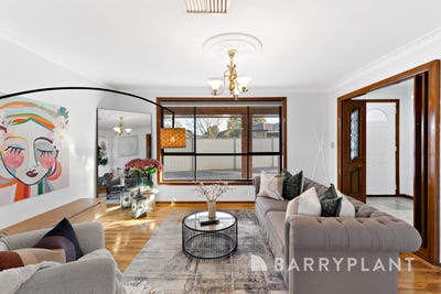 /international/au/8-merrimu-court-st-albans-vic-148336060/