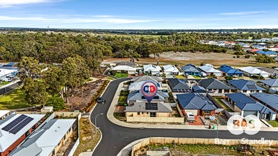 /international/au/17-kerrine-approach-capel-wa-151423064/