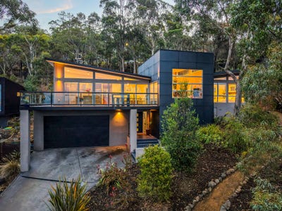/international/au/2-correa-place-tolmans-hill-tas-150806608/