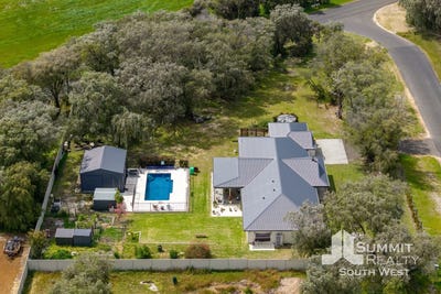 /international/au/65-reynolds-road-capel-wa-152633184/