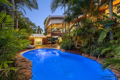 /international/au/9-11-bronzewing-avenue-buderim-qld-151281352/
