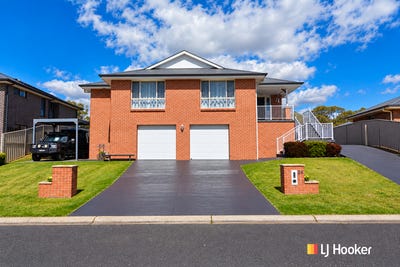 /international/au/26-hillcrest-avenue-lithgow-nsw-152562360/