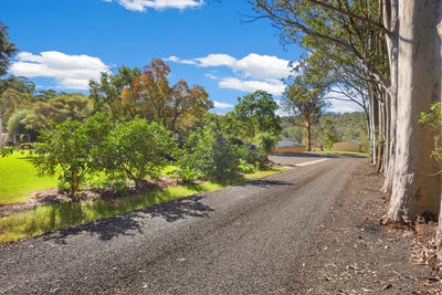 /international/au/16a-st-johns-road-maraylya-nsw-204542168/