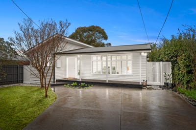/international/au/46-olive-grove-boronia-vic-148465044/
