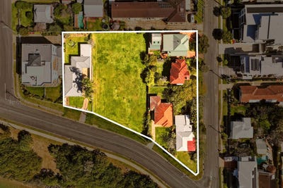 /international/au/40-48-gayundah-esplanade-1-3-georgina-street-woody-point-qld-204665436/