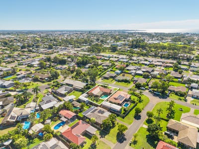 /international/au/11-cedar-crescent-kawungan-qld-151300876/