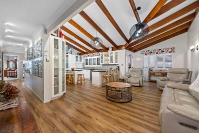 /international/au/94-owen-street-dalby-qld-151035212/