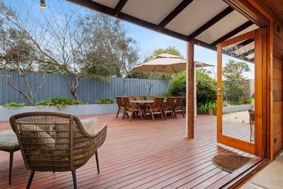 /international/au/2-hawkesmeade-street-balnarring-beach-vic-151470420/