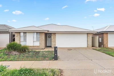 /international/au/9-olympic-way-munno-para-west-sa-151293672/