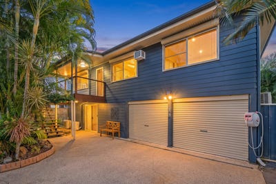 /international/au/16-birt-street-blackwater-qld-151368928/