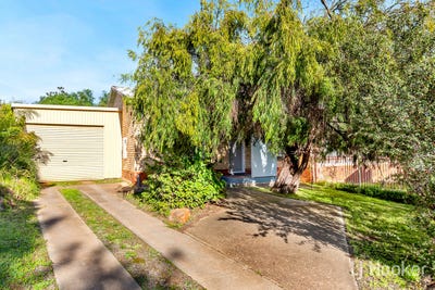 /international/au/10-benham-street-elizabeth-east-sa-151496580/